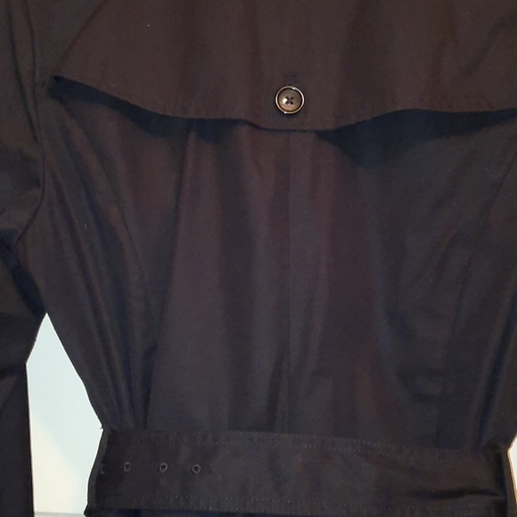 Jacket - Picture 4 of 4